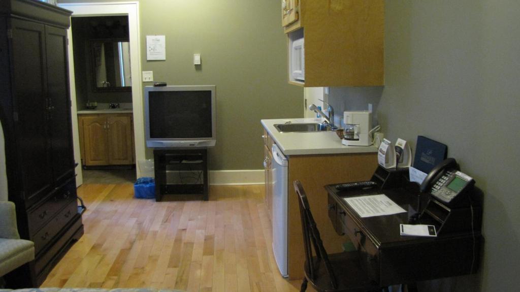 Spanish Bay Inn, Canada Sydney Kamer foto